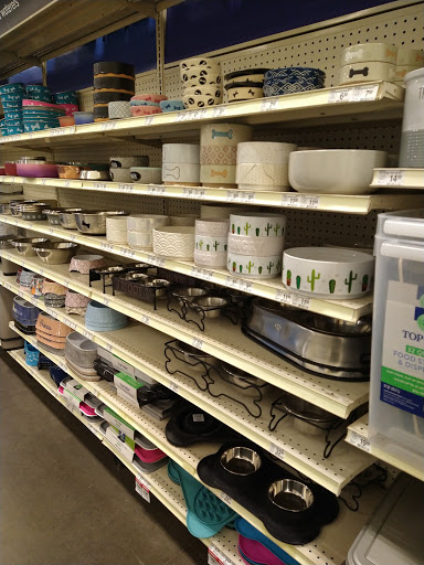 Pet Supply Store «PetSmart», reviews and photos, 105 Wagner Rd, Monaca, PA 15061, USA