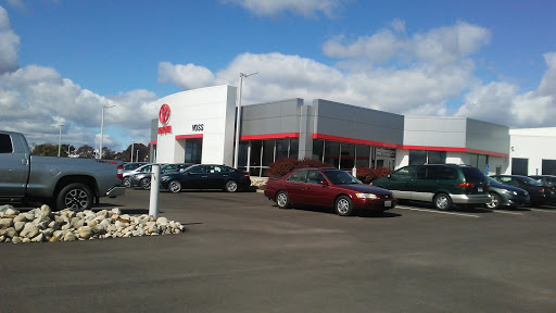 Toyota Dealer «Voss Toyota», reviews and photos, 2110 Heller Dr, Dayton, OH 45434, USA