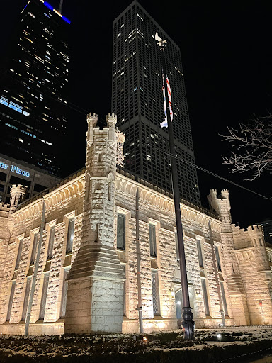 Shopping Mall «Water Tower Place», reviews and photos, 835 N Michigan Ave, Chicago, IL 60611, USA