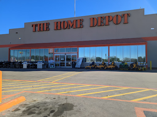 Home Improvement Store «The Home Depot», reviews and photos, 500 S Interstate 35 East Service Rd, Lancaster, TX 75146, USA