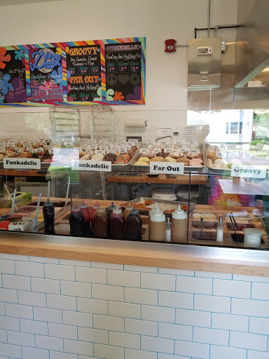 Donut Shop «Peace, Love & Little Donuts of Hudson», reviews and photos, 51 S Main St #4, Hudson, OH 44236, USA