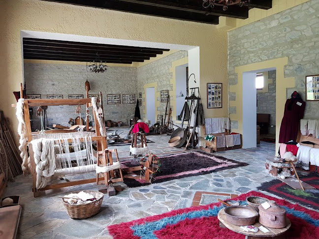 Opinii despre Λαογραφικό Μουσείο Μορφωτικού Συλλόγου Καστανιάς în Λάρισα - Μουσείο