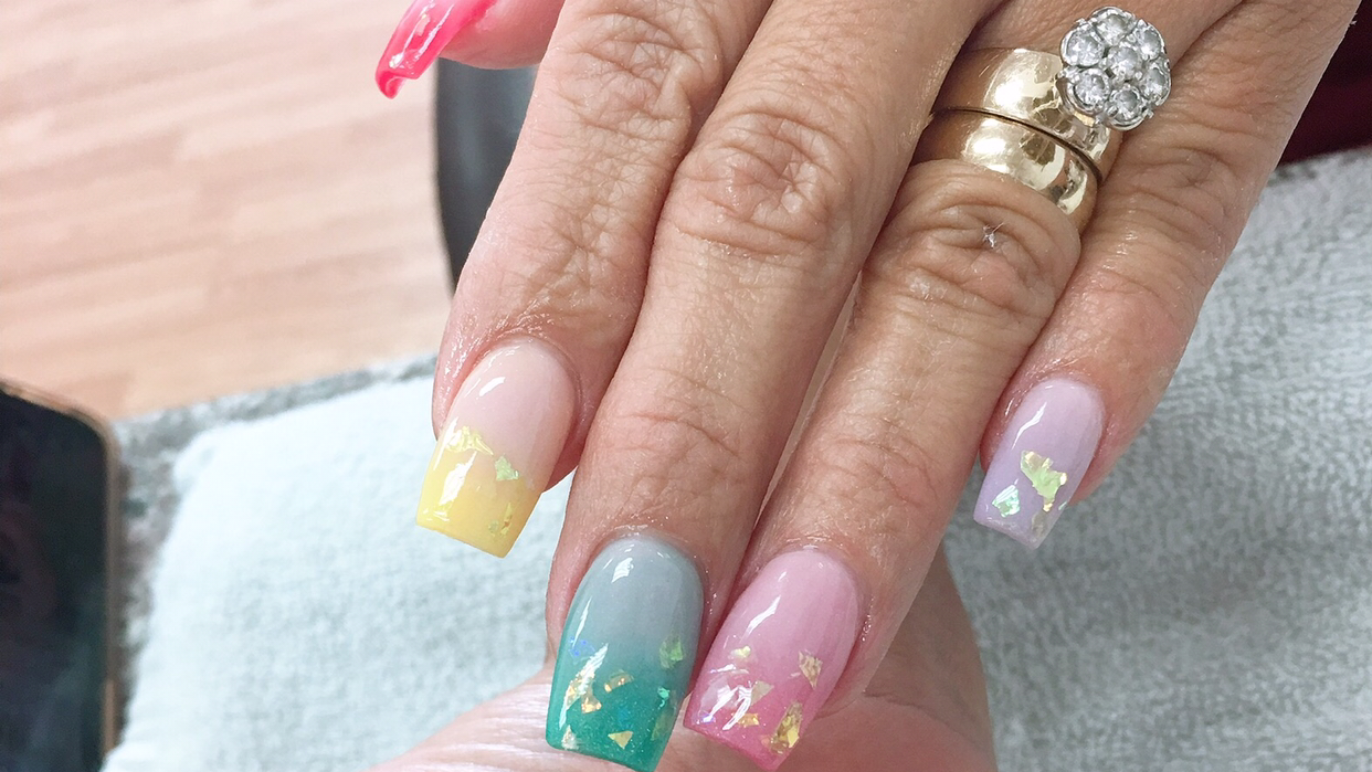 lucky nails