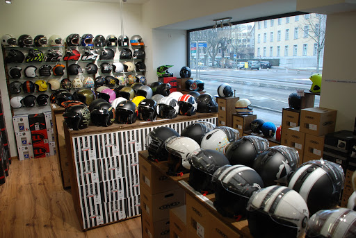 Motorcycle helmet stores Zurich