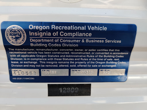 Used Car Dealer «Auto Outlet, Carfax Certified Auto Sales/Financing», reviews and photos, 496 Lancaster Dr SE, Salem, OR 97317, USA