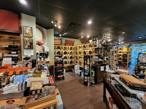 Shopping Mall «Mount Pleasant Towne Centre», reviews and photos, 1218 Belk Dr, Mt Pleasant, SC 29464, USA