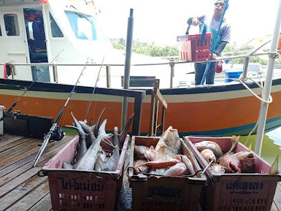 Fish Dynasty Boat Charter- Mikayla Fishing Star