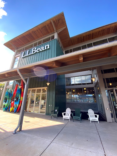 Clothing Store «L.L. Bean», reviews and photos, 340 Legacy Pl, Dedham, MA 02026, USA