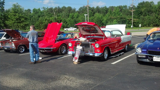 Car Dealer «Luck Chevrolet», reviews and photos, 516 S Washington Hwy, Ashland, VA 23005, USA