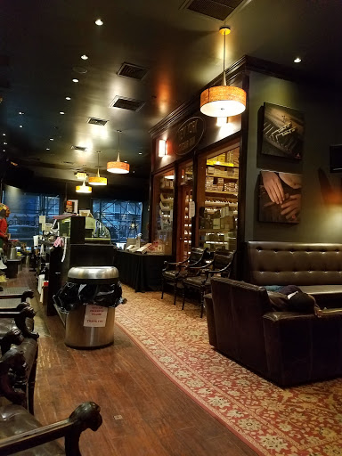 Tobacco Shop «Casa de Montecristo by Cigar Inn», reviews and photos, 1016 2nd Ave, New York, NY 10022, USA