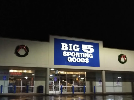 Sporting Goods Store «Big 5 Sporting Goods», reviews and photos, 4665 Commercial St SE, Salem, OR 97302, USA