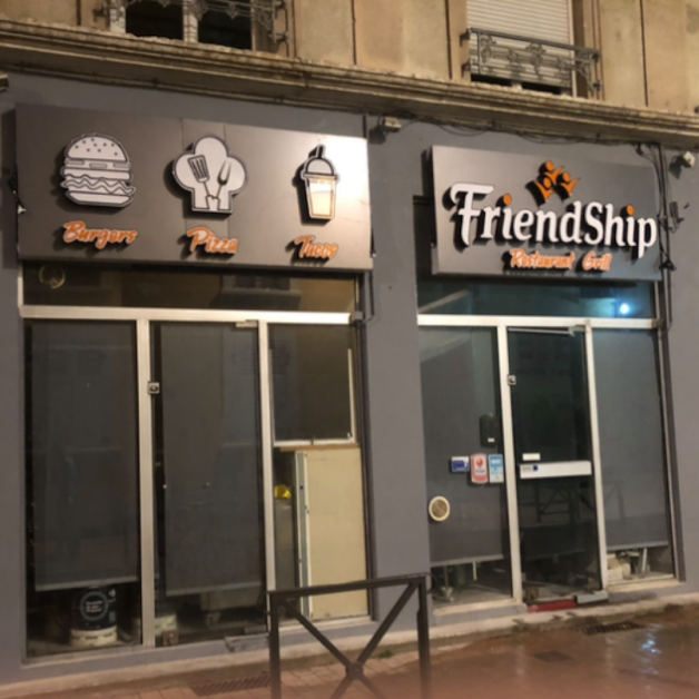 Friendship Restaurant grill à Villefranche-sur-Saône