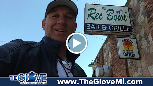 Bar & Grill «Rec Bowl», reviews and photos, 40 Crocker Blvd, Mt Clemens, MI 48043, USA