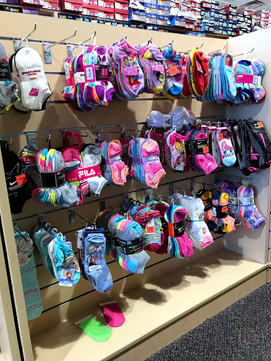 Shoe Store «Shoe Dept.», reviews and photos, 471 Colemans Crossing Blvd, Marysville, OH 43040, USA