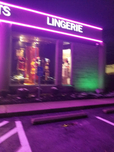 Lingerie Store «Hustler Hollywood», reviews and photos, 1038 Lebanon St, Monroe, OH 45050, USA