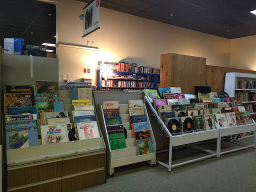 Thrift Store «Salvation Army Thrift Store», reviews and photos, 5042 S Padre Island Dr, Corpus Christi, TX 78411, USA