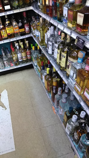 Liquor Store «Town & Country Liquors», reviews and photos, 2944 W 47th St, Chicago, IL 60632, USA