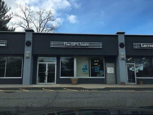 Shipping and Mailing Service «The UPS Store», reviews and photos, 487 E Main St, Mt Kisco, NY 10549, USA