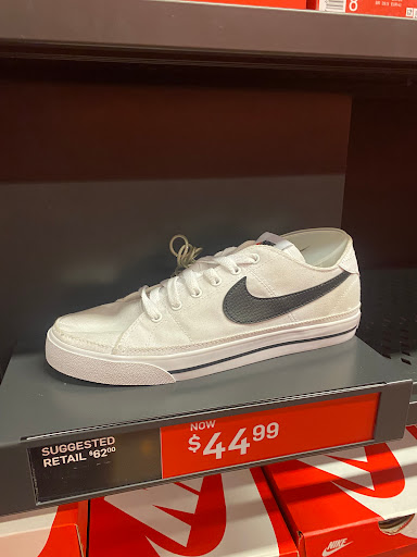 Shoe Store «Nike Factory Store», reviews and photos, 12801 W Sunrise Blvd Suite 1005, Sunrise, FL 33323, USA