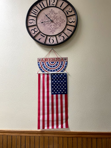 Dry Cleaner «Laundry Time», reviews and photos, 2550 Hubbell Ave, Des Moines, IA 50317, USA