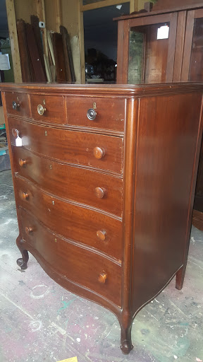 Antique Furniture Store «Useful Things Antiques & Collectibles Store», reviews and photos, 11 Crenshaw Ln, Coxs Creek, KY 40013, USA