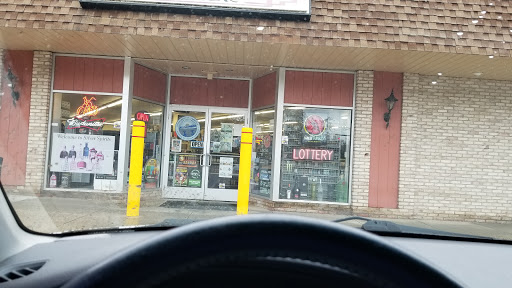 Wine Store «Silver Spirits State Liquor Store», reviews and photos, 1482 N Portage Path, Akron, OH 44313, USA