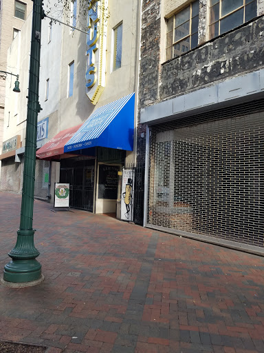 Nut Store «Peanut Shoppe Main Street», reviews and photos, 24 S Main St, Memphis, TN 38103, USA