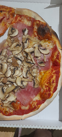 Plats et boissons du Pizzas à emporter Mystic pizza à Hasparren - n°7