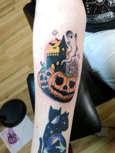 Tattoo Shop «Stuck For Life», reviews and photos, 414 Martin St #3, Greenville, OH 45331, USA