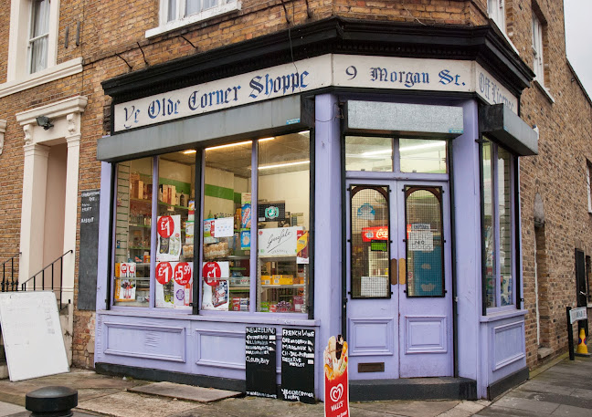 Comments and reviews of Ye Olde Corner Shoppe