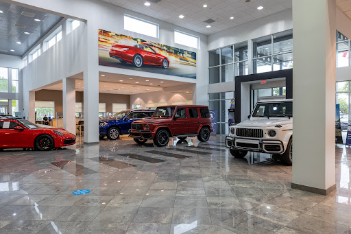 Mercedes Benz Dealer «Mercedes-Benz of Pembroke Pines», reviews and photos, 14199 Pines Blvd, Pembroke Pines, FL 33027, USA