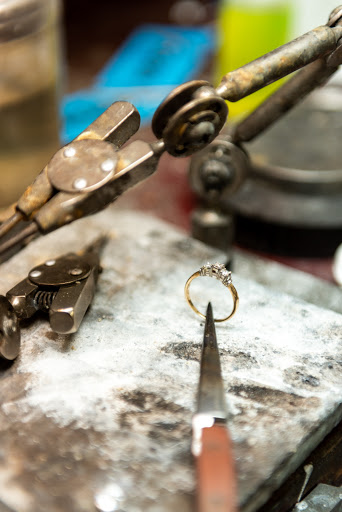 Jeweler «Van Drake Jewelers», reviews and photos, 1901 S Robert St, West St Paul, MN 55118, USA