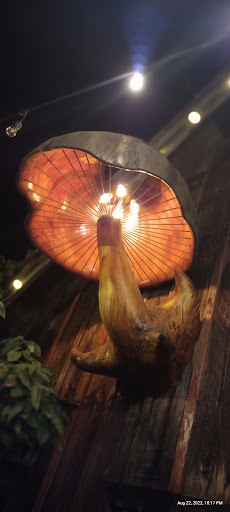 Brewpub «McMenamins Rock Creek Tavern», reviews and photos, 10000 NW Old Cornelius Pass Rd, Hillsboro, OR 97124, USA