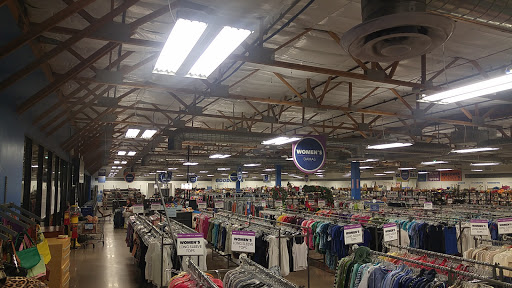 Thrift Store «48th & Baseline Goodwill Retail Store & Donation Center», reviews and photos, 2700 W Baseline Rd, Tempe, AZ 85283, USA
