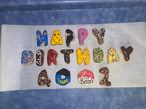 Donut Shop «Donut Palace», reviews and photos, 113 S Interstate Hwy 35, New Braunfels, TX 78130, USA