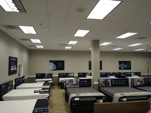 Mattress Store «Mattress Firm Woodburn», reviews and photos, 3040 Sprague Ln, Woodburn, OR 97071, USA