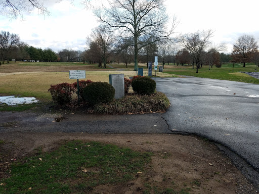 Golf Course «Paul Walker Golf Course», reviews and photos, 1040 Covington St, Bowling Green, KY 42103, USA