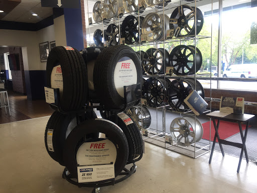 Auto Parts Store «Pep Boys Auto Parts & Service», reviews and photos, 13344 Laurel Bowie Rd, Laurel, MD 20708, USA