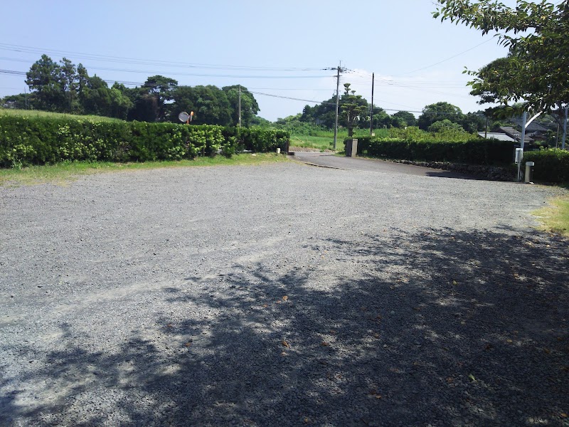 田平教会駐車場