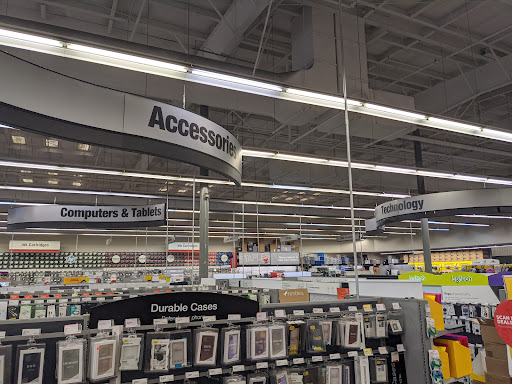 Office Supply Store «Staples», reviews and photos, 20830 Stevens Creek Blvd, Cupertino, CA 95014, USA