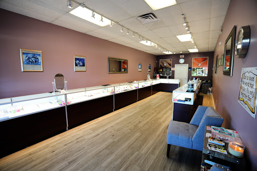Jewelry Store «Royalty Fine Jewelers», reviews and photos, 10500 Ulmerton Rd #656, Largo, FL 33771, USA
