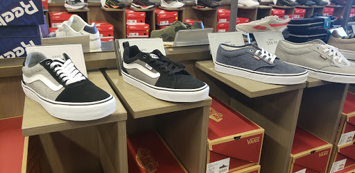 Shoe Store «DSW Designer Shoe Warehouse», reviews and photos, 4401 Lyons Rd, Coconut Creek, FL 33073, USA