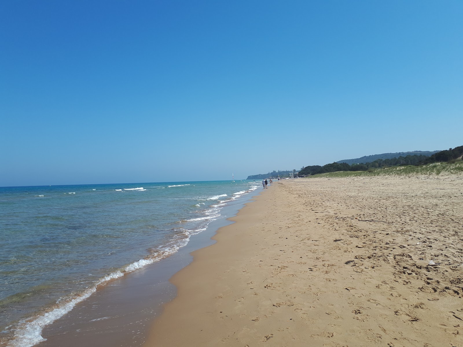 Paralia Chrisi Akti'in fotoğrafı - Çocuklu aile gezginleri için önerilir