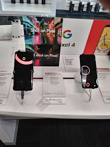 Cell Phone Store «GoWireless Verizon Authorized Retailer», reviews and photos, 13166 US-301, Riverview, FL 33578, USA