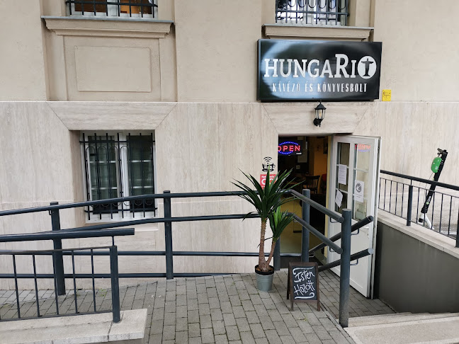 Hozzászólások és értékelések az Hungario kávézó-ról