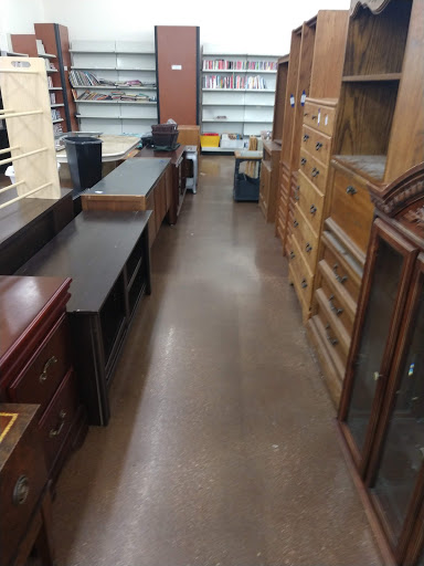 Thrift Store «Goodwill Super Store», reviews and photos, 825 W Pipeline Rd, Hurst, TX 76053, USA