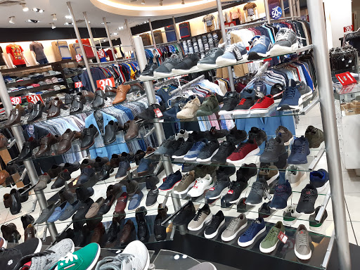 Tiendas para comprar zapatillas mustang Tegucigalpa