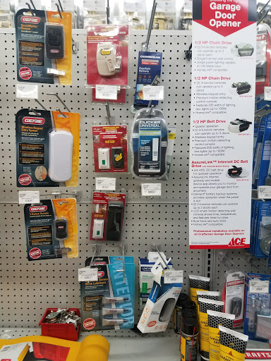 Hardware Store «Charleston Ace Hardware», reviews and photos, 1320 E St, Charleston, IL 61920, USA