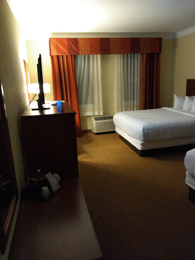 Resort «Mardi Gras Casino & Resort», reviews and photos, Greyhound Dr, Cross Lanes, WV 25313, USA