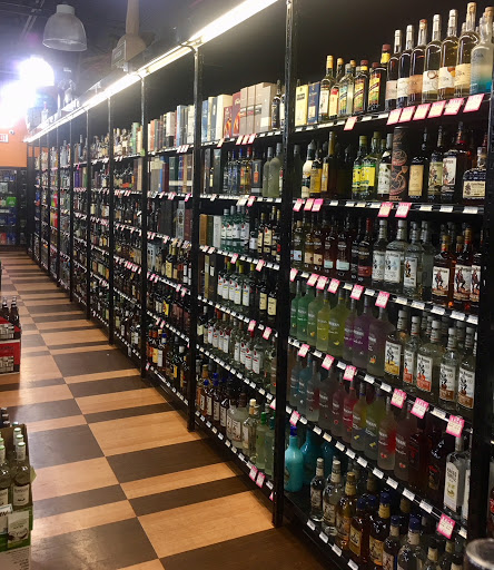 Liquor Store «The New Wine Regions Discount Wines & Liquors», reviews and photos, 2423 US-27, Clermont, FL 34711, USA